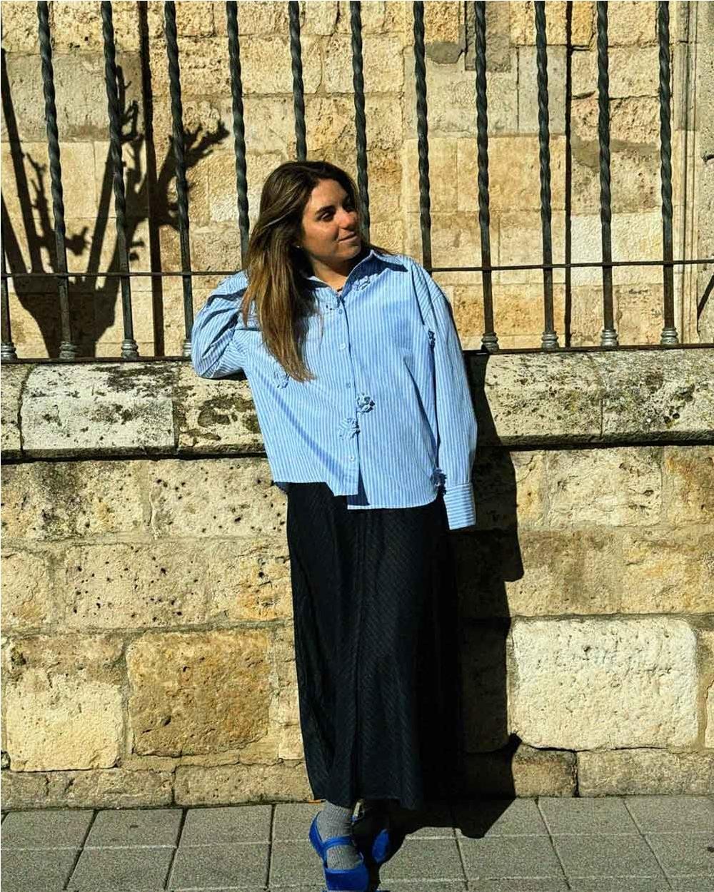 Camisa de Rayas con Bordados en...