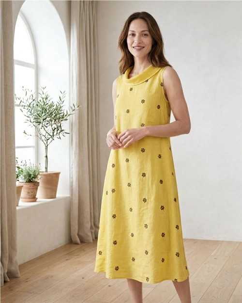 Vestido bordado de lino... 2
