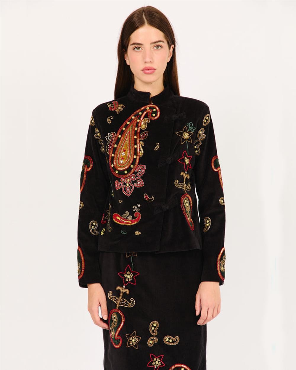 Chaqueta Ángela de Terciopelo Bordado...