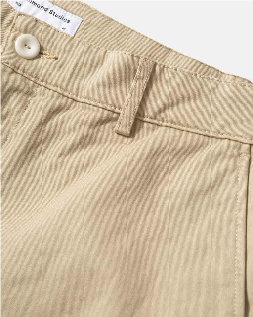 Chino Pant tan hombre 2
